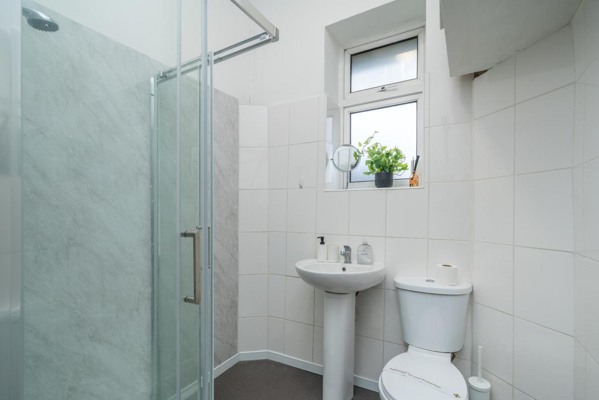Апартаменты The Tooting Bec Hideaway - Prime Location Лондон Экстерьер фото