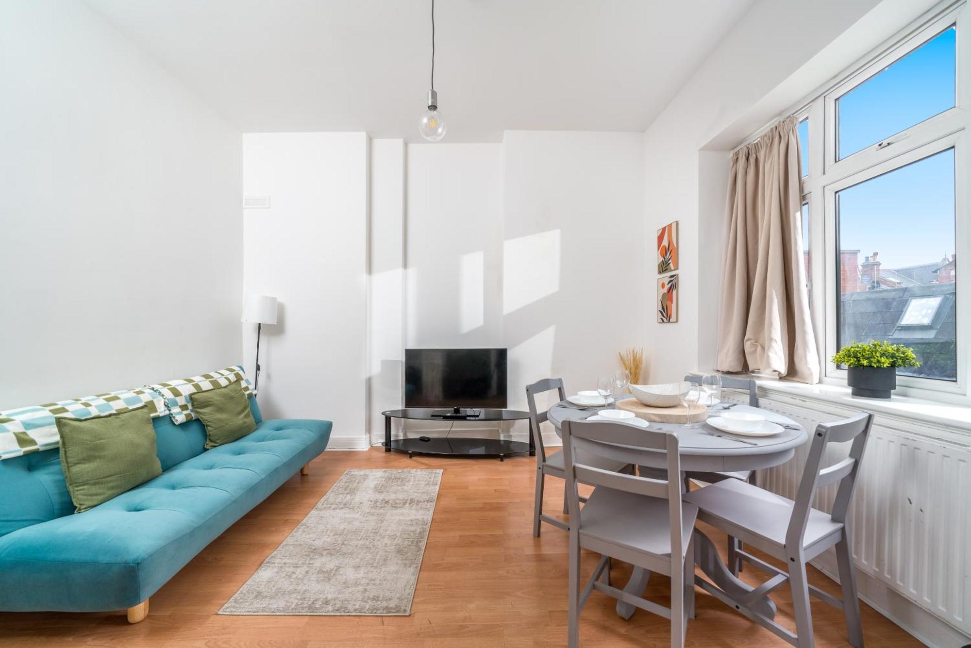 Апартаменты The Tooting Bec Hideaway - Prime Location Лондон Экстерьер фото